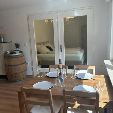 S'wengerterstüble Apartment