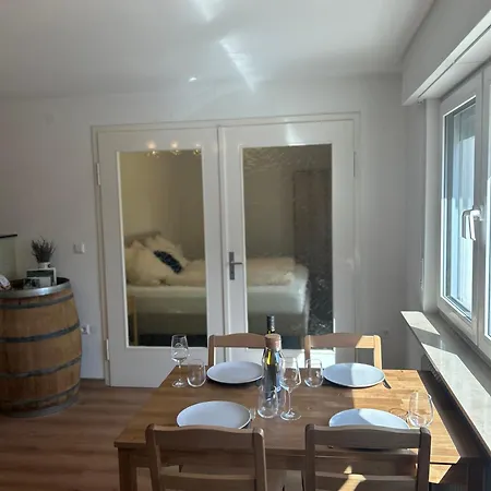 Apartment S'wengerterstüble